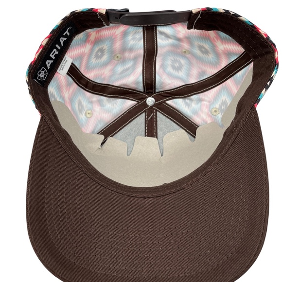 NWT Ariat Ladies Aztec Print Cap main image 7